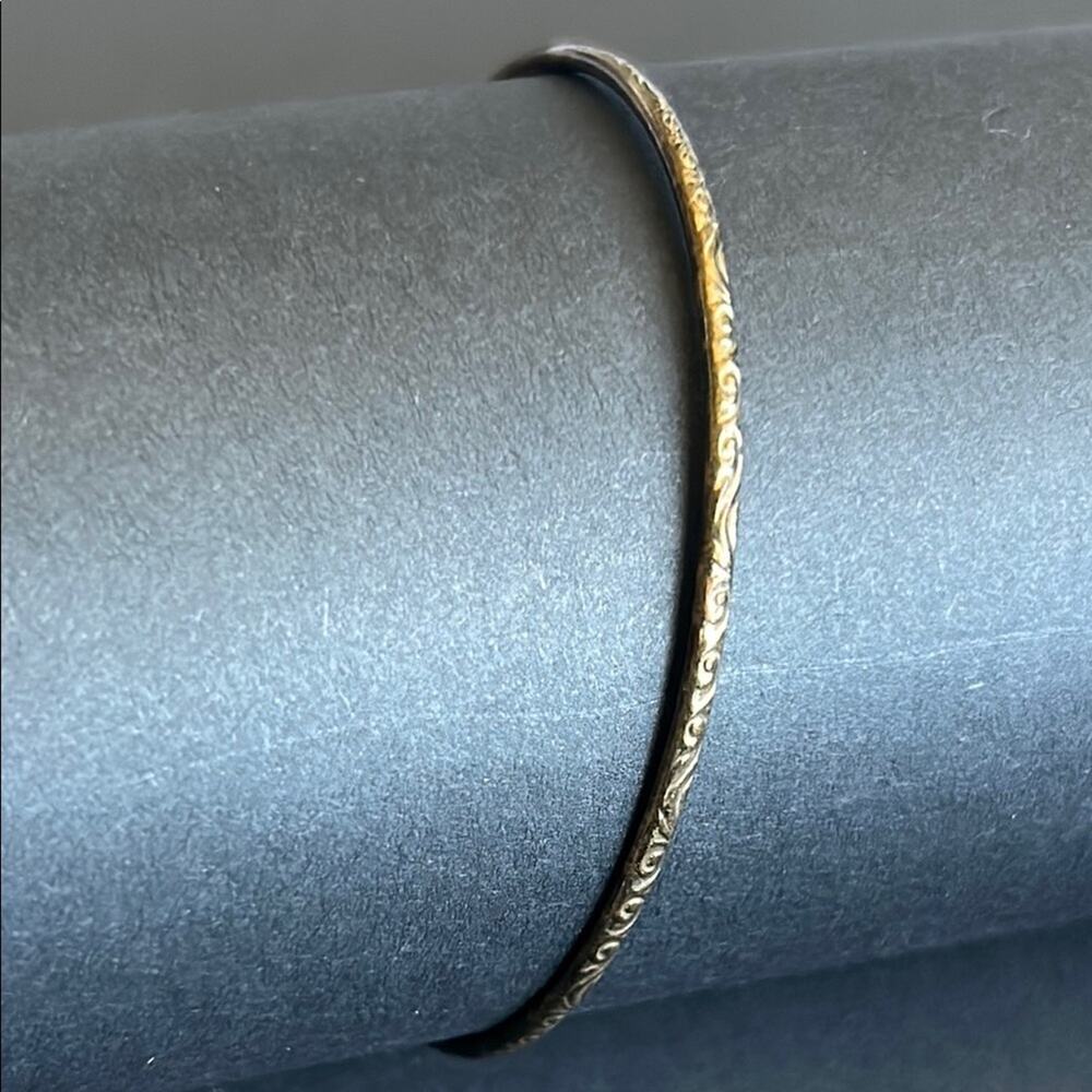 Women’s vintage dainty gold toned patterned bangle‎ bracelet one size